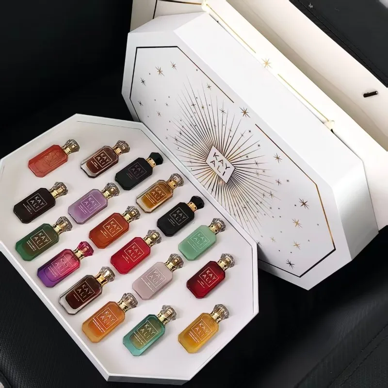 18 Piece Mini Perfume Spray Se - огляд і ціна Travel Accessories Ideas