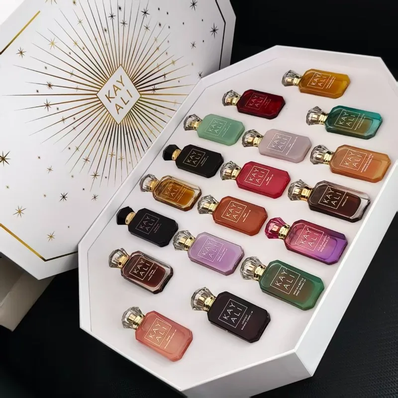18 Piece Mini Perfume Spray Se - огляд і ціна Travel Accessories Ideas